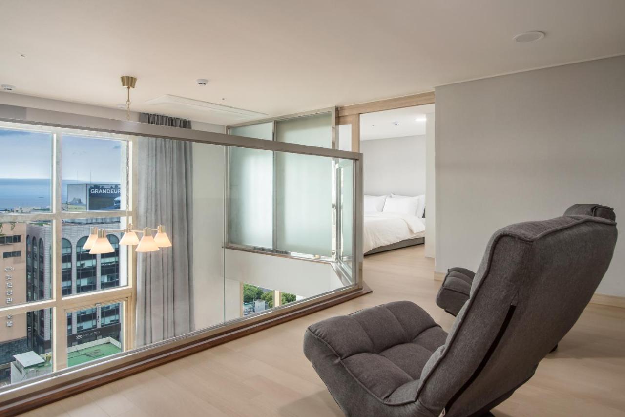 Jeju Central Park Residence Екстер'єр фото